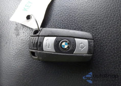 2011 BMW 335I xDrive из США, поврежденный, VIN WBAPL5C54BA982569